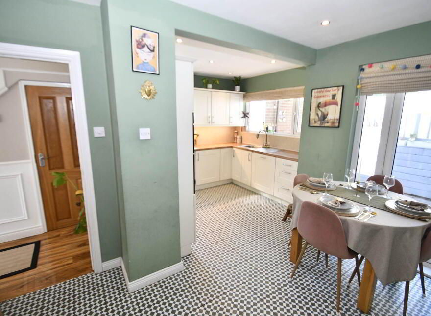18 Glengoland Park, Stewartstown Road, Belfast, BT17 0JD