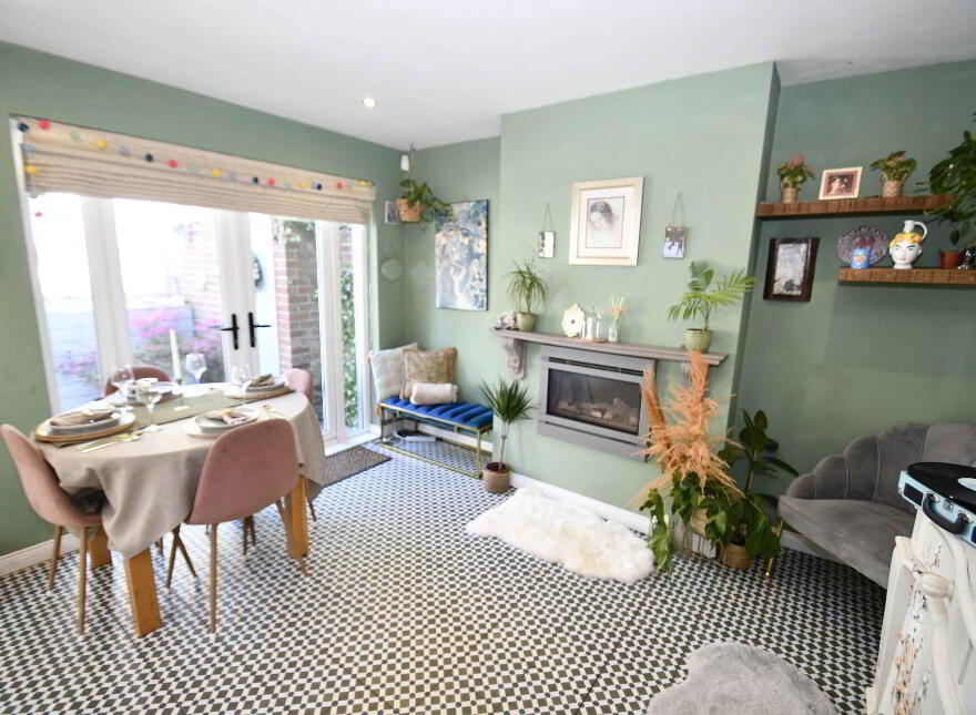 18 Glengoland Park, Stewartstown Road, Belfast, BT17 0JD