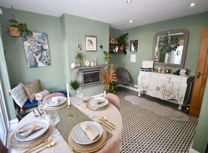 18 Glengoland Park, Stewartstown Road, Belfast, BT17 0JD