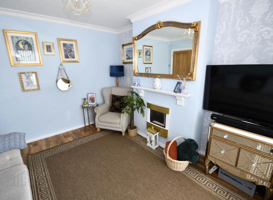 18 Glengoland Park, Stewartstown Road, Belfast, BT17 0JD