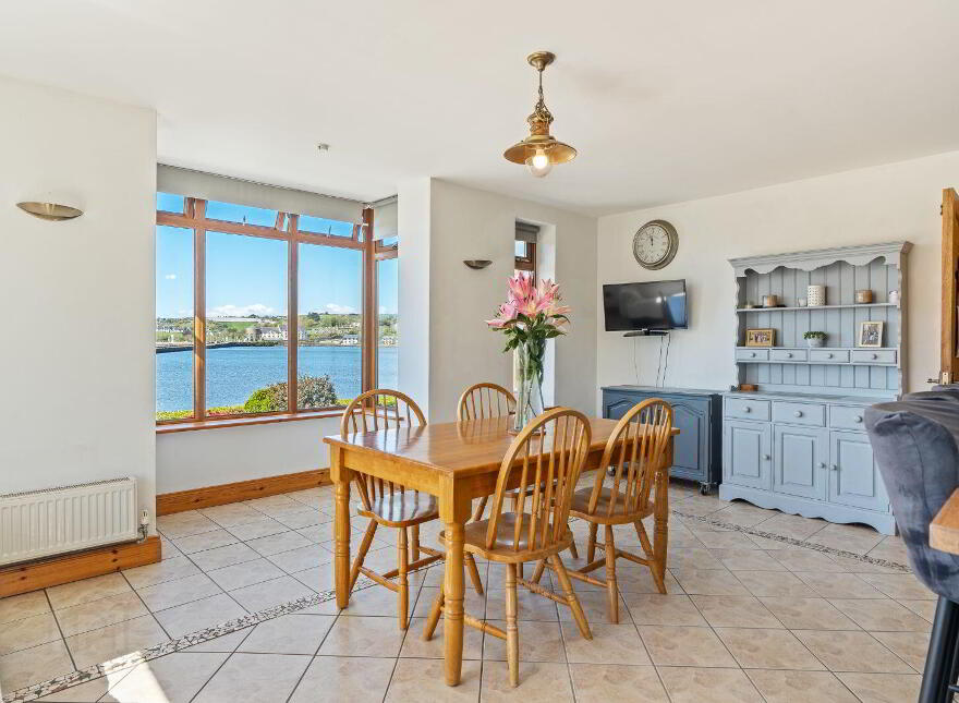 Burgatia, Rosscarbery, Rosscarbery, P85W657