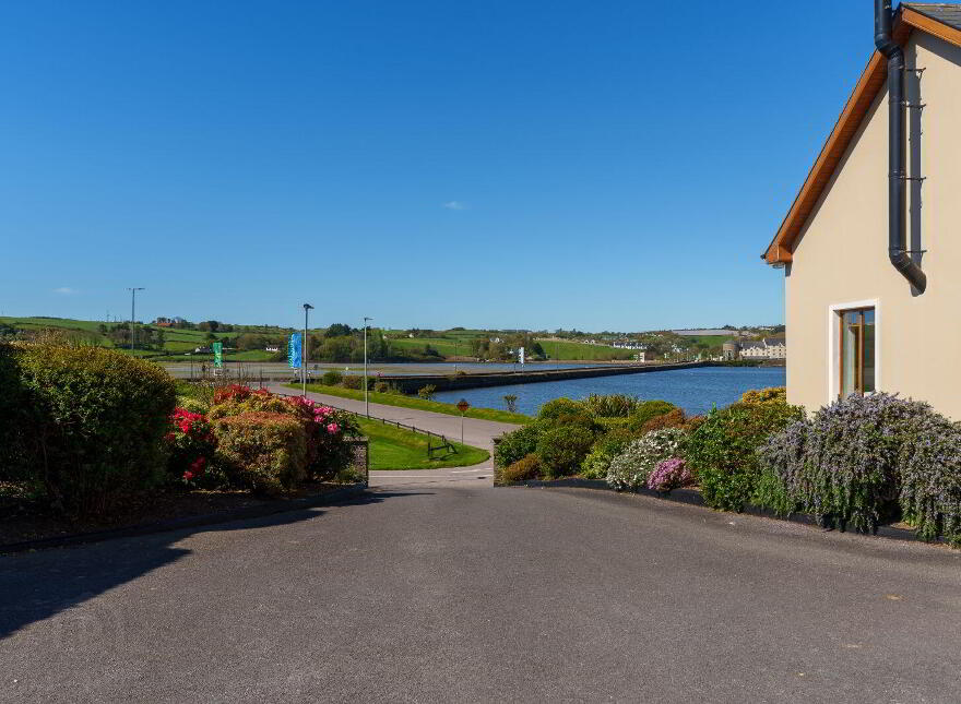 Burgatia, Rosscarbery, Rosscarbery, P85W657