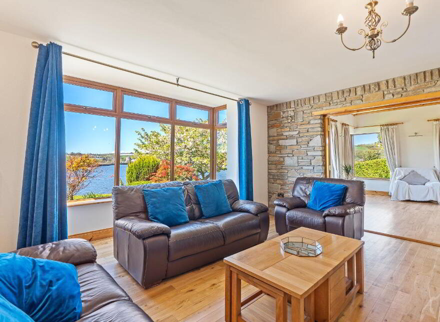 Burgatia, Rosscarbery, Rosscarbery, P85W657