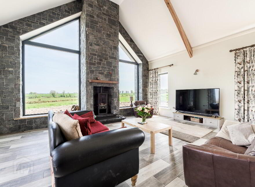 Farm With Circa 47 Acres, Moyanna, 152 Banbridge Road, Donaghcloney, BT66 7PJ