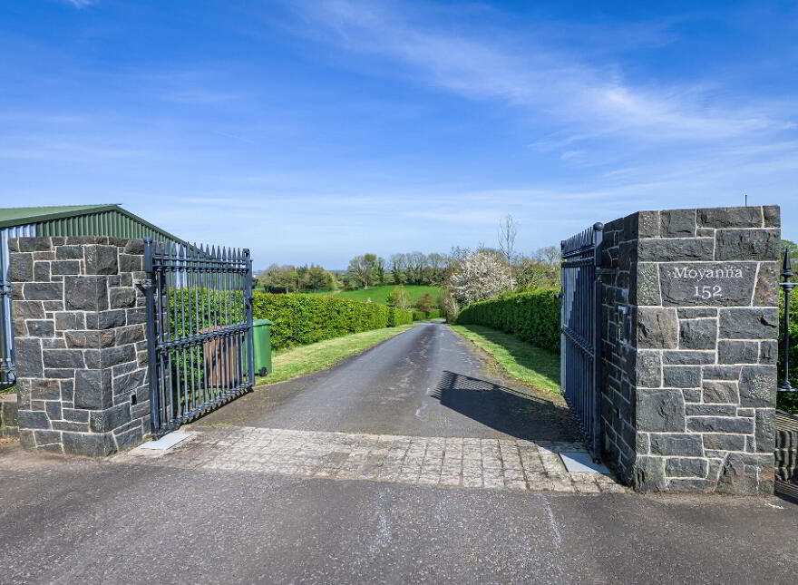 Farm With Circa 47 Acres, Moyanna, 152 Banbridge Road, Donaghcloney, BT66 7PJ
