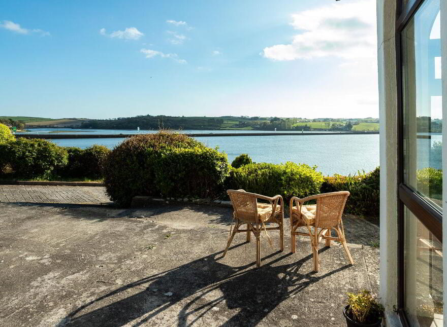 Mill Road, Burgatia, Rosscarbery, P85F820