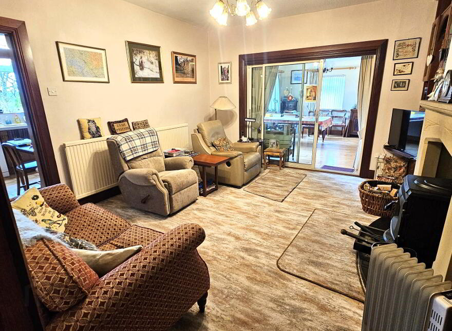 Gairloch, 38 Castlebalfour Road, Lisnaskea, BT92 0LT