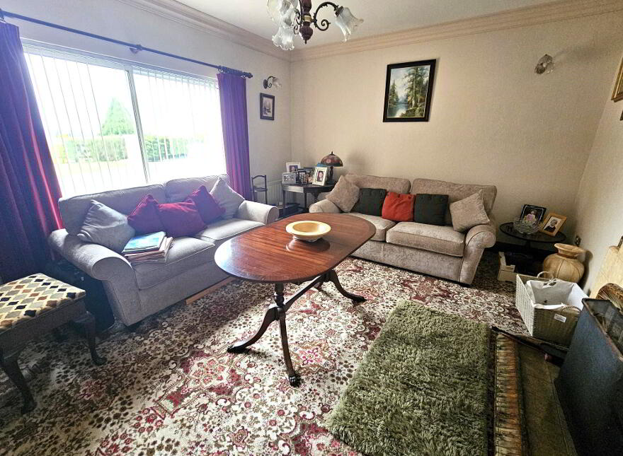 Gairloch, 38 Castlebalfour Road, Lisnaskea, BT92 0LT
