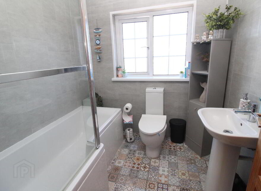 19 Hillcrest Drive, Newtownabbey, BT36 6EQ