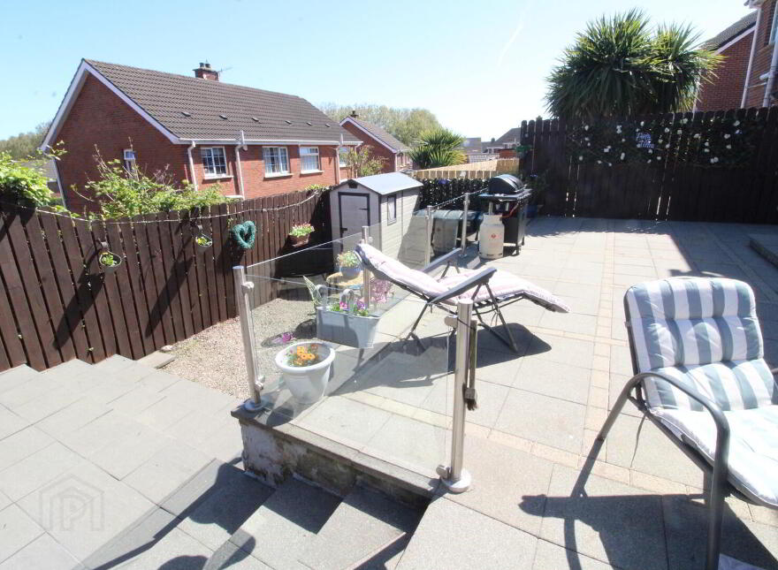 19 Hillcrest Drive, Newtownabbey, BT36 6EQ