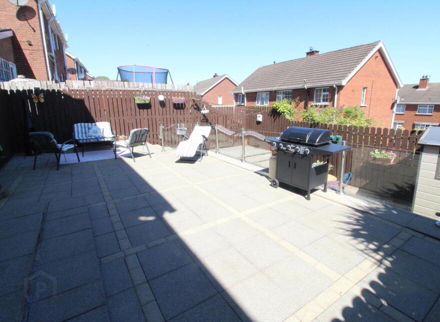 19 Hillcrest Drive, Newtownabbey, BT36 6EQ