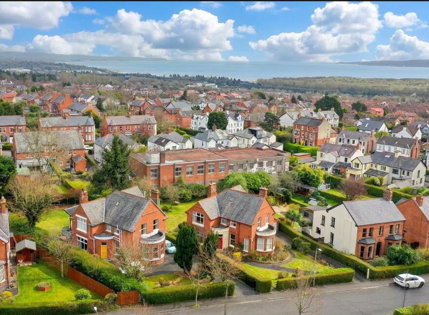 10 Glastonbury Avenue, Belfast, BT15 4DL