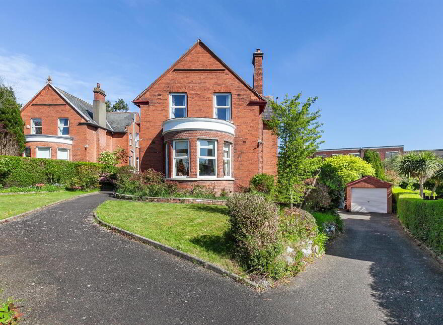 10 Glastonbury Avenue, Belfast, BT15 4DL