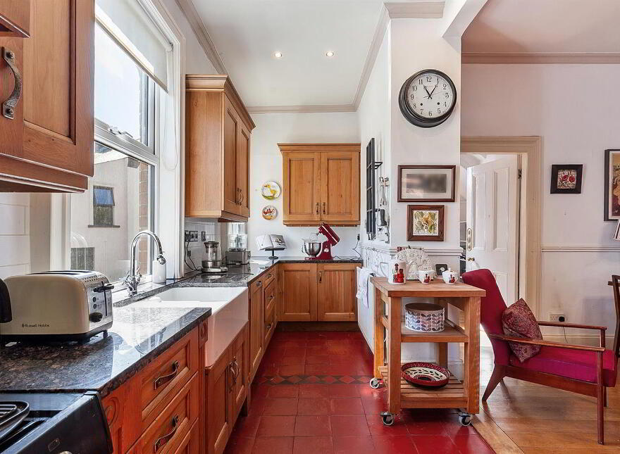 10 Glastonbury Avenue, Belfast, BT15 4DL