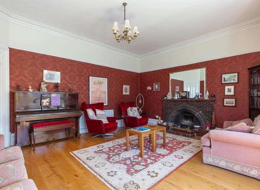 10 Glastonbury Avenue, Belfast, BT15 4DL