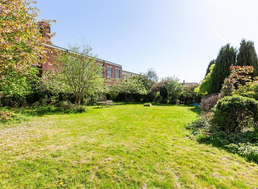 10 Glastonbury Avenue, Belfast, BT15 4DL