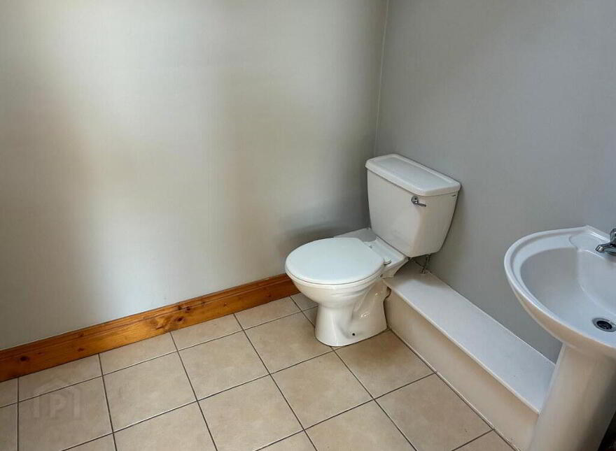 22 Leacan Fionn Thoir, Dungarvan, X35R593