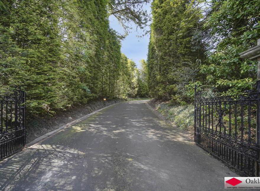 Dunruadh, 68 Culmore Road, Derry, BT48 8JB
