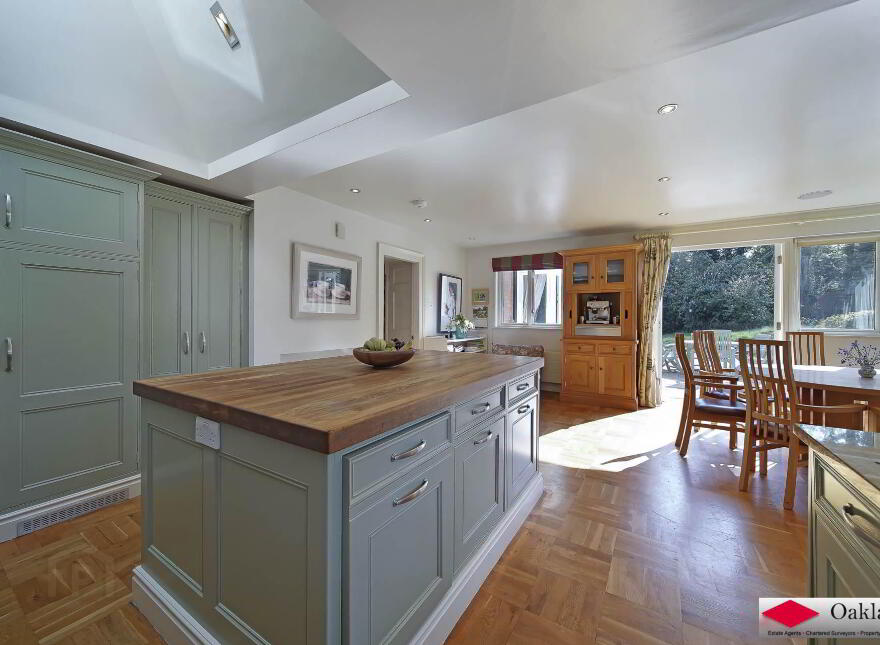 Dunruadh, 68 Culmore Road, Derry, BT48 8JB