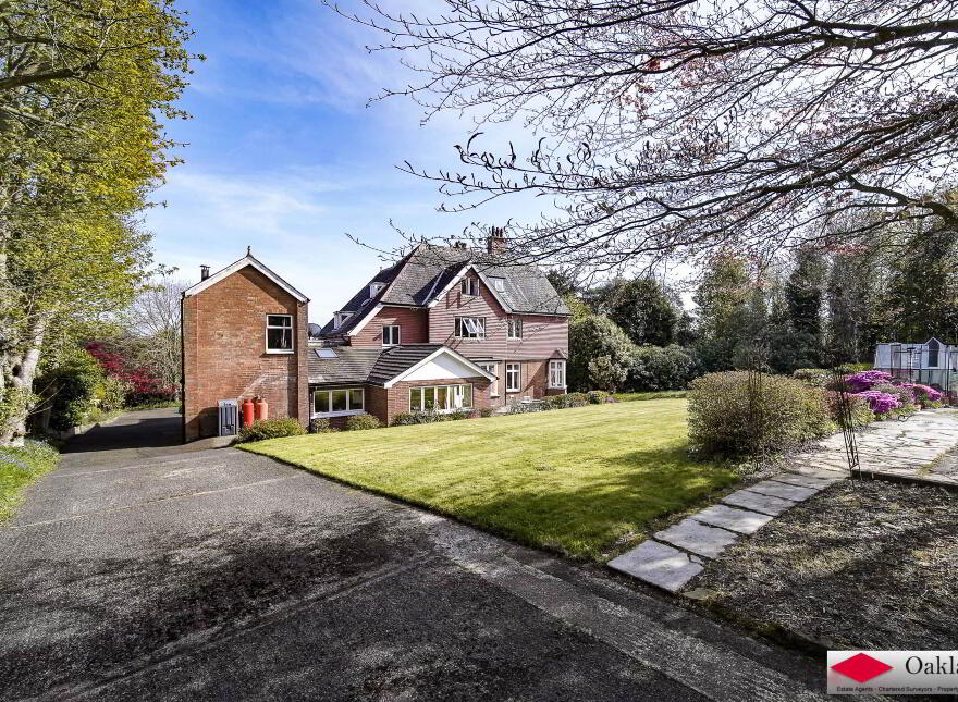 Dunruadh, 68 Culmore Road, Derry, BT48 8JB