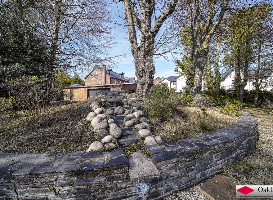 Dunruadh, 68 Culmore Road, Derry, BT48 8JB