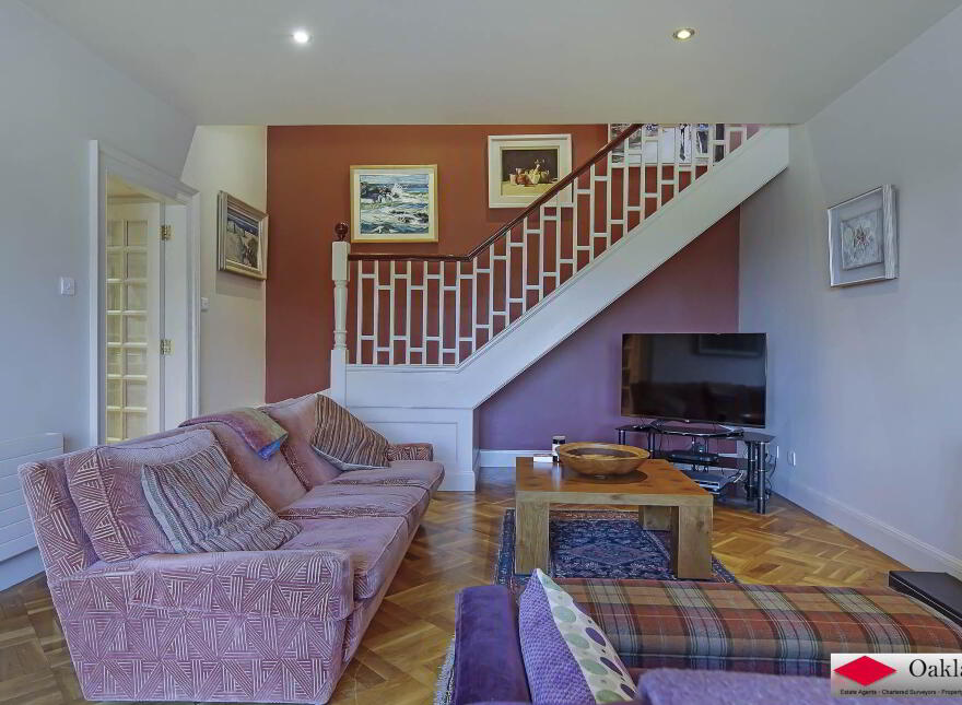 Dunruadh, 68 Culmore Road, Derry, BT48 8JB