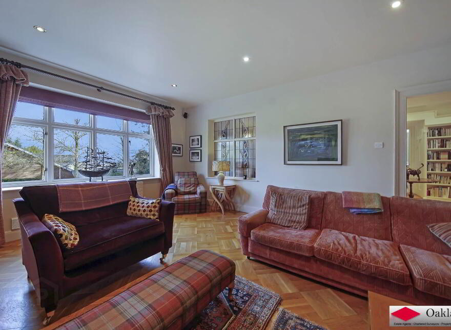Dunruadh, 68 Culmore Road, Derry, BT48 8JB