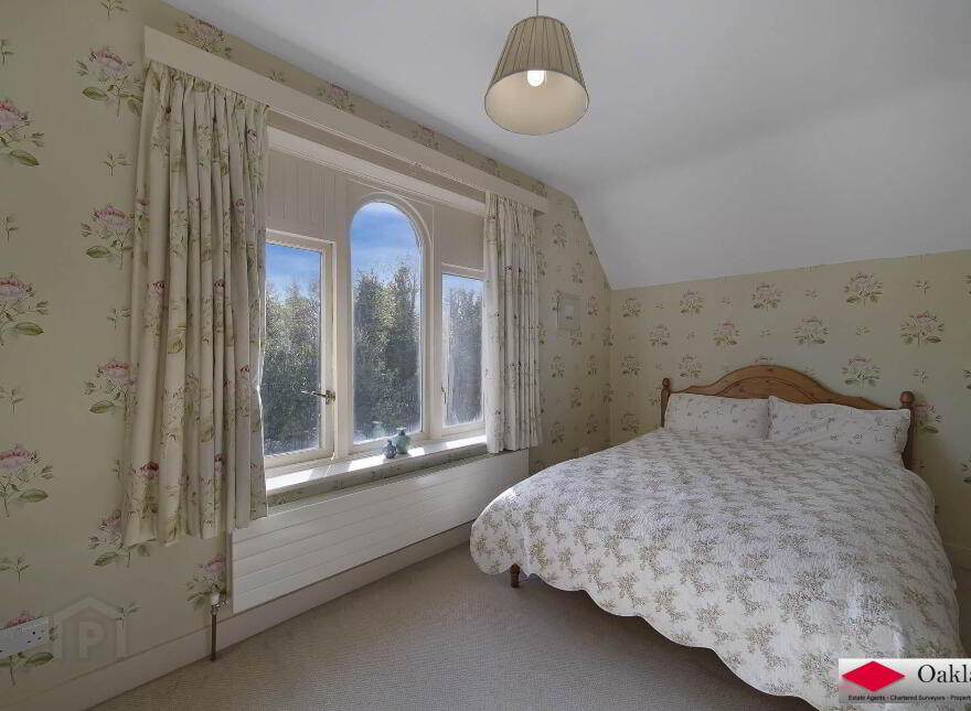 Dunruadh, 68 Culmore Road, Derry, BT48 8JB