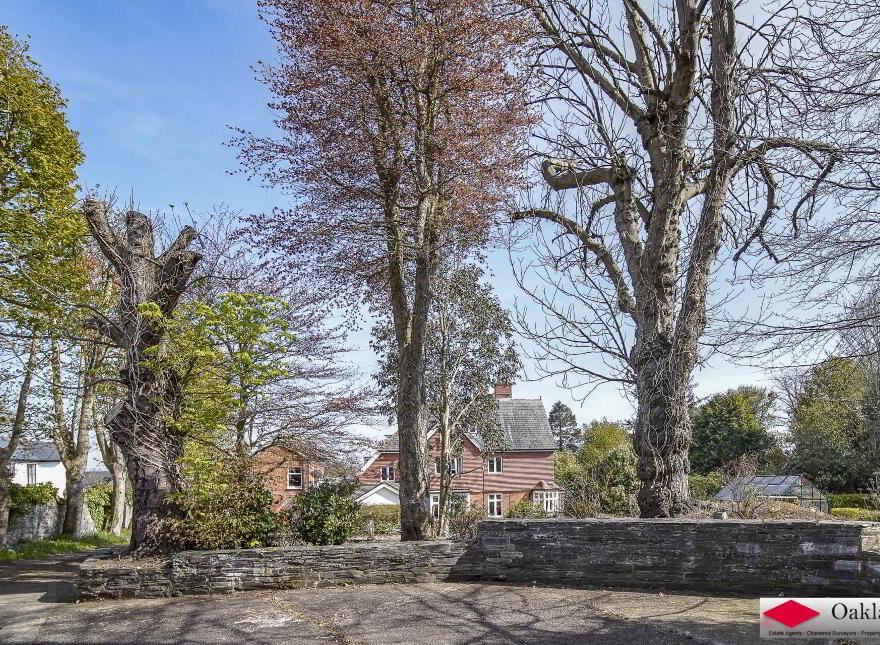 Dunruadh, 68 Culmore Road, Derry, BT48 8JB