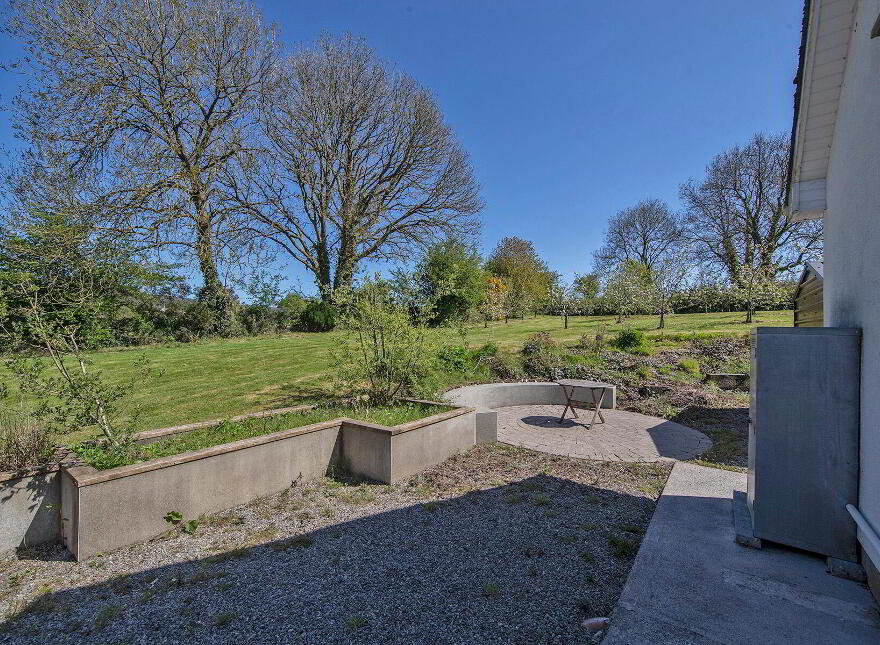 Comeragh View, Coolnasmear Lower, Kilgobnet, X35AE33
