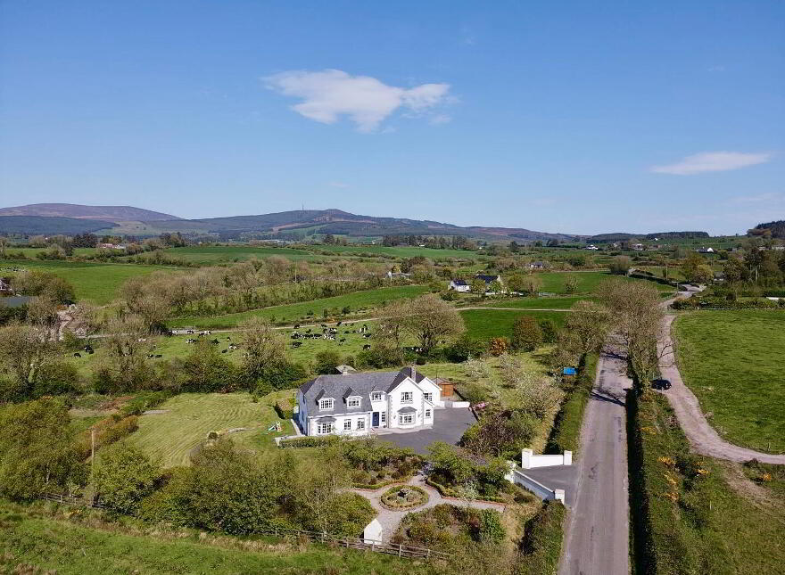 Comeragh View, Coolnasmear Lower, Kilgobnet, X35AE33