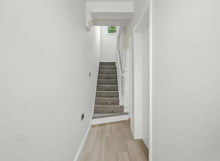 14 Lisburn Avenue, Belfast, BT9 7FX