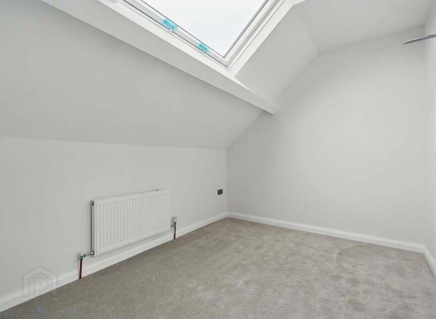 14 Lisburn Avenue, Belfast, BT9 7FX
