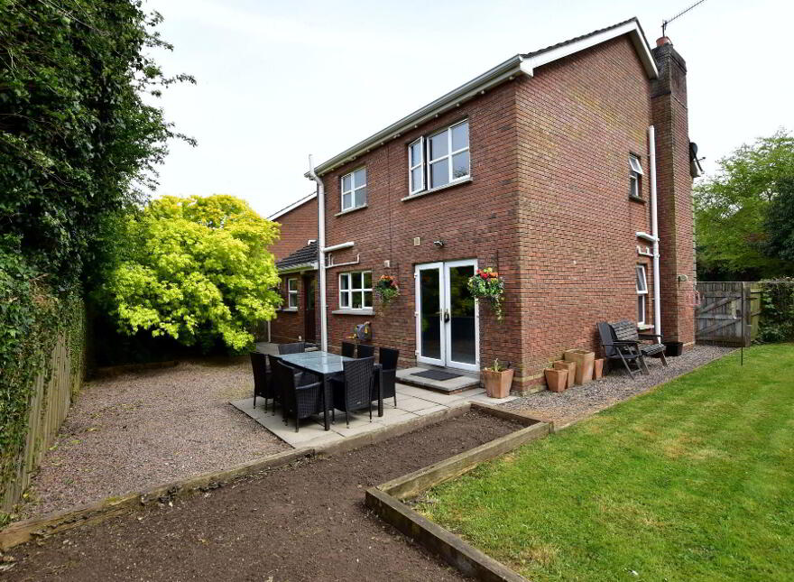 10 Cottage Avenue, Dollingstown, BT67 9NL