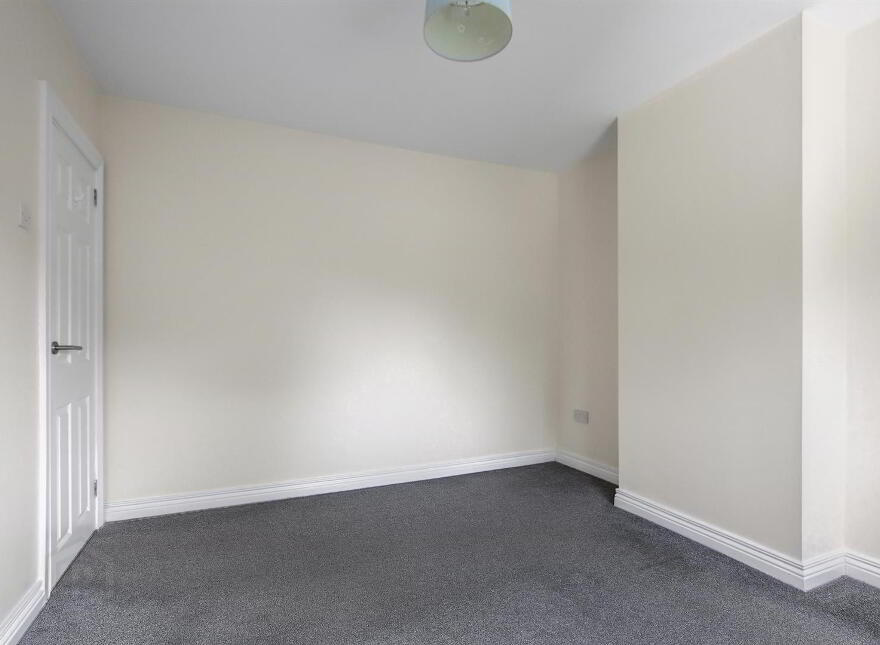 5 Hillview Drive, Newtownabbey, BT36 5HG