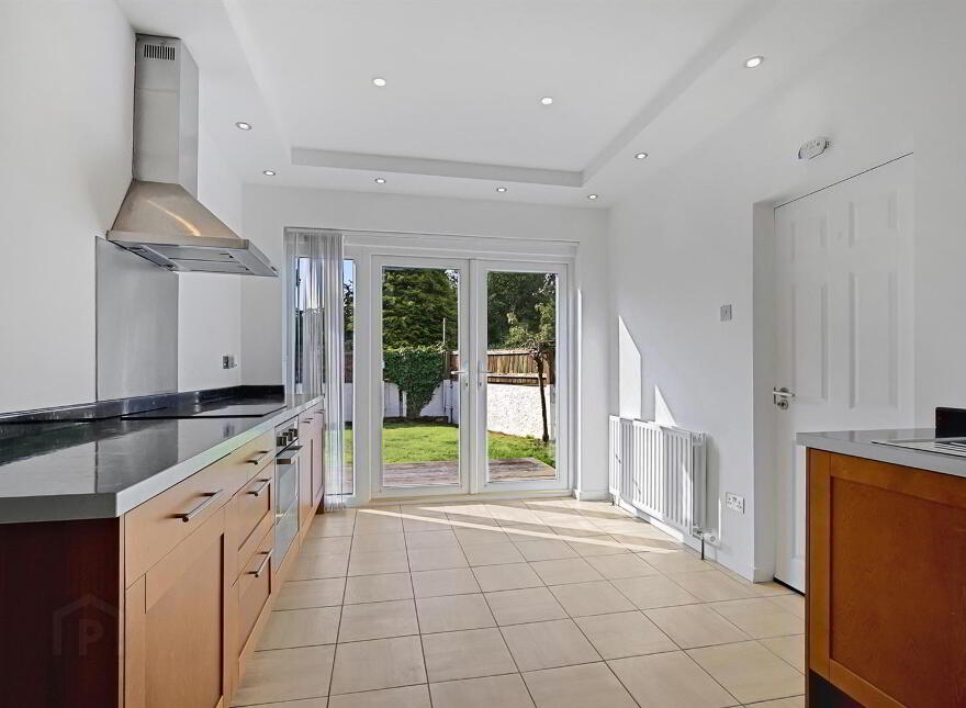 5 Hillview Drive, Newtownabbey, BT36 5HG