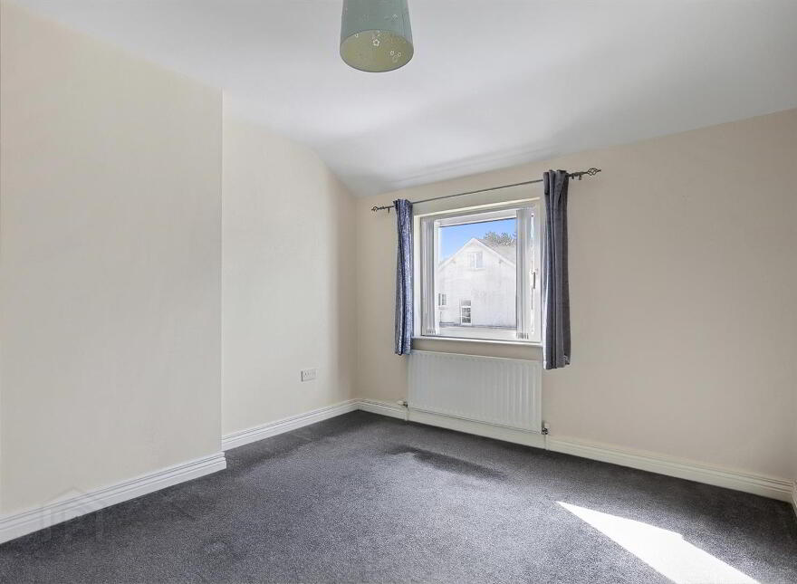 5 Hillview Drive, Newtownabbey, BT36 5HG