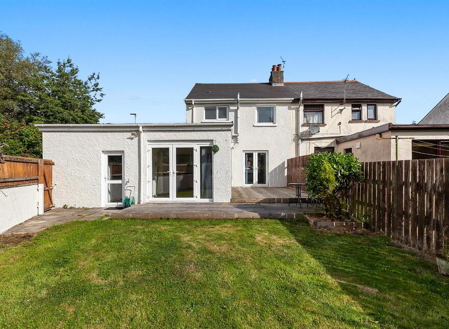 5 Hillview Drive, Newtownabbey, BT36 5HG