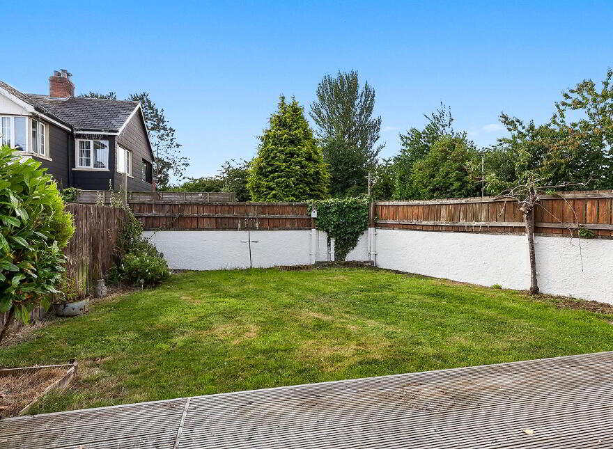 5 Hillview Drive, Newtownabbey, BT36 5HG