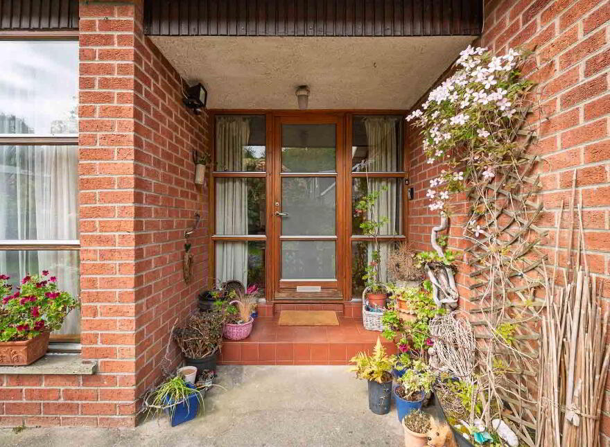 1 Rannoch Road, Holywood, BT18 0NA