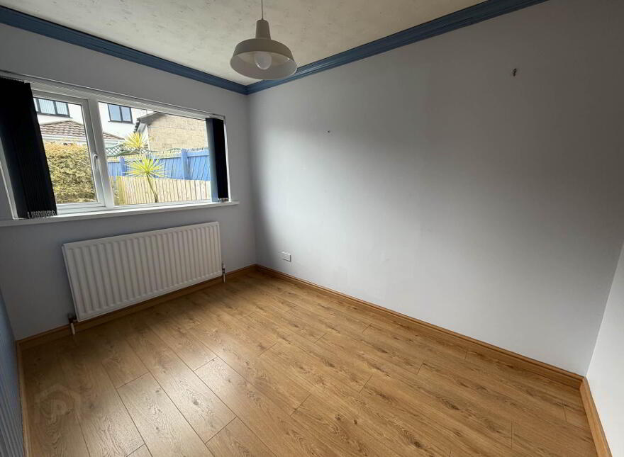 15 Culzean Glen, Larne, BT40 2HF