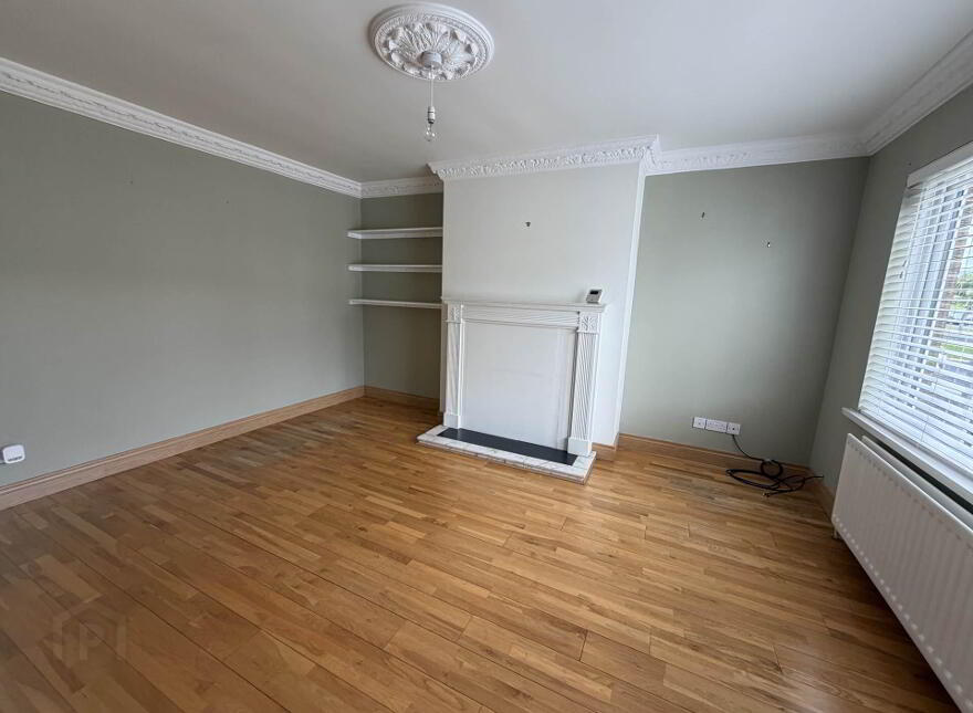 15 Culzean Glen, Larne, BT40 2HF