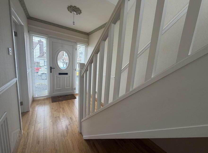 15 Culzean Glen, Larne, BT40 2HF