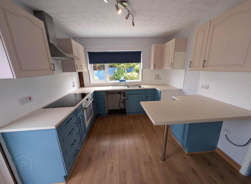 15 Culzean Glen, Larne, BT40 2HF
