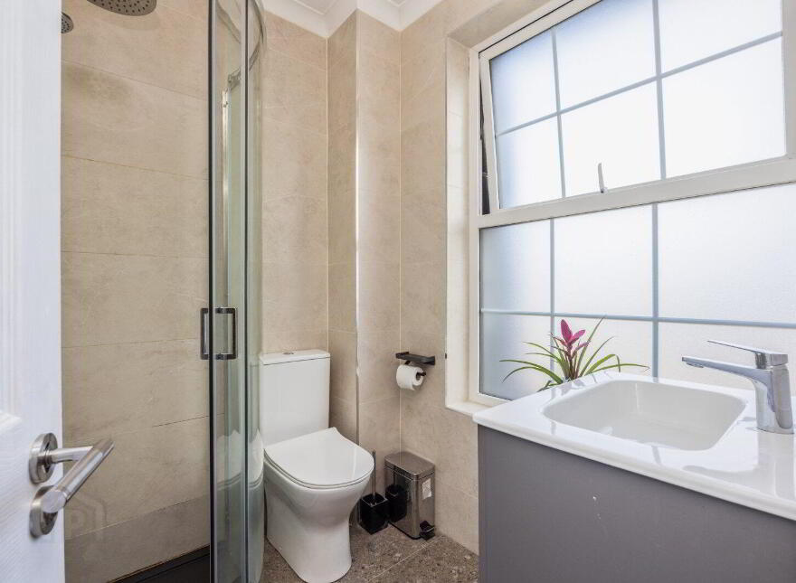 7 Windsor Court, Belfast, BT9 6JE