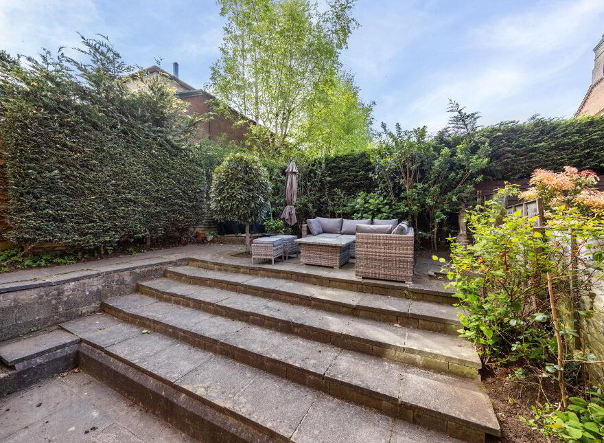 7 Windsor Court, Belfast, BT9 6JE
