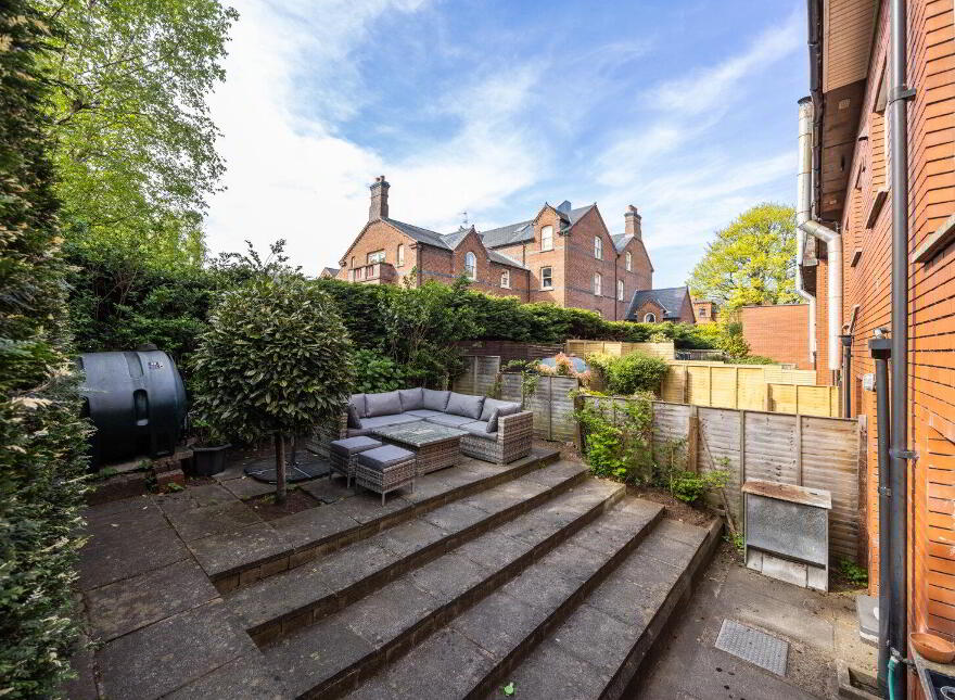 7 Windsor Court, Belfast, BT9 6JE