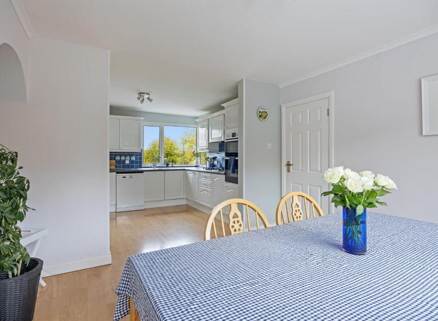 25 Beechill Park West, Saintfield Road, Belfast, BT8 6NU