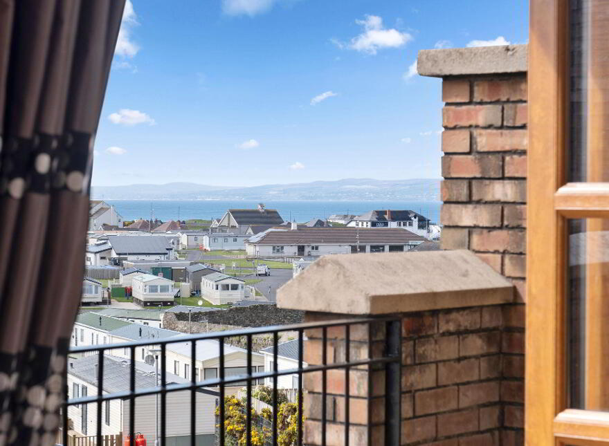 32 Covehill Court, Portrush, BT56 8GL