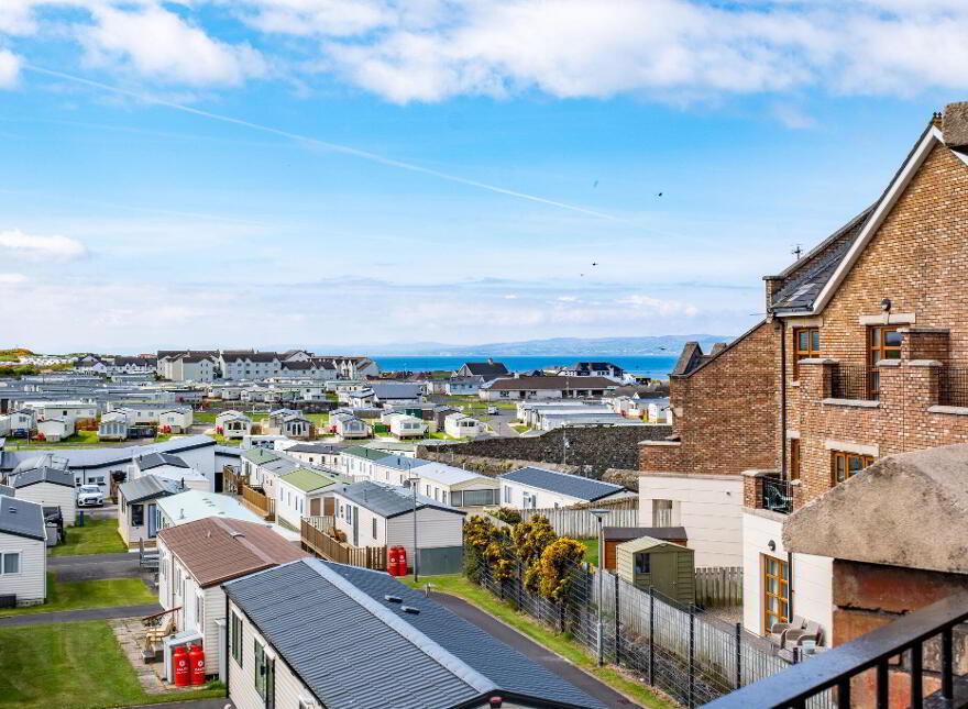 32 Covehill Court, Portrush, BT56 8GL